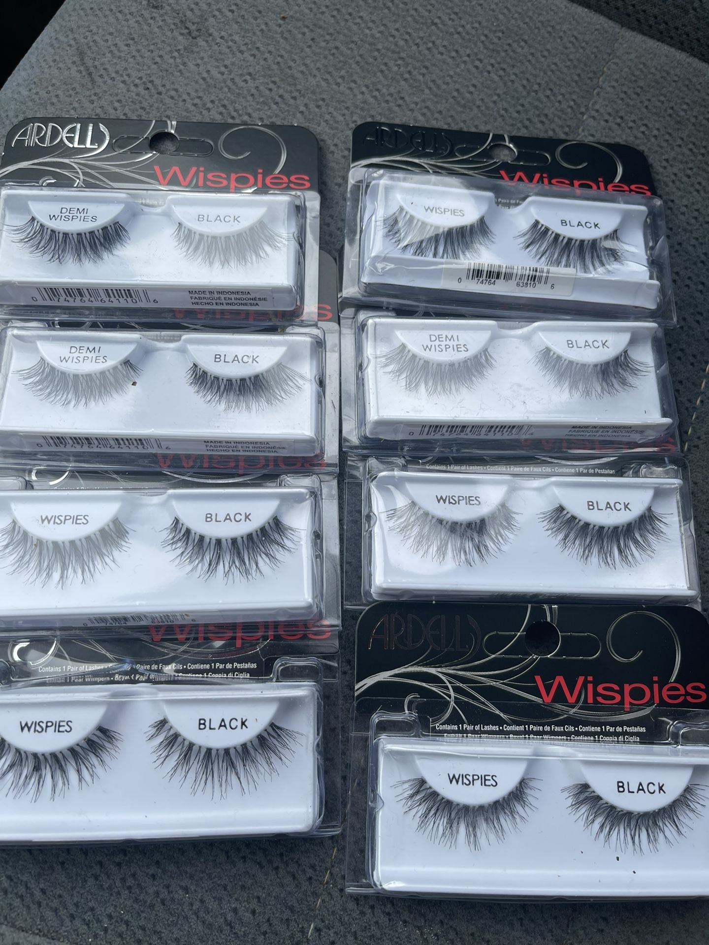 Wispies Eyelashes