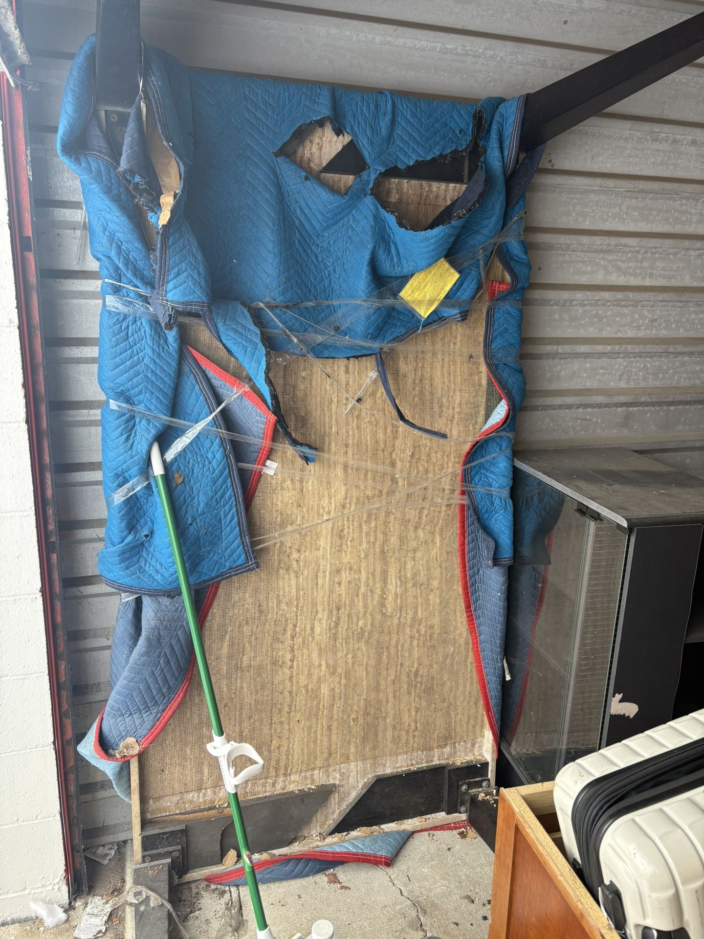 Marble Dining Room Table Minor Repair Needed On One Leg $150