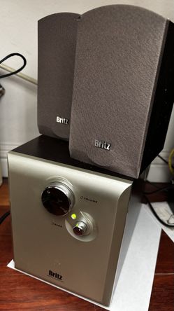 Speaker with Wireless Bluetooth adapter