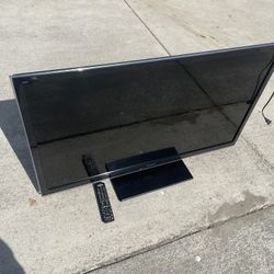47 Inch Panasonic Tv With Remote