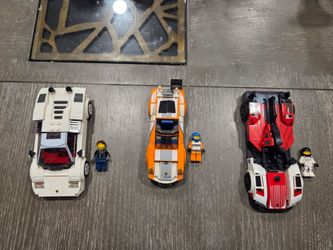 Lego Car lot with Minifigures