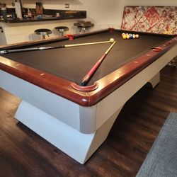 Pool Table 4x8 With New Felt