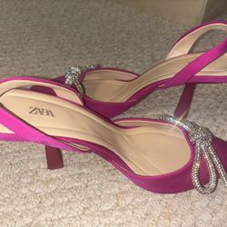 Hot pink heels with silver diamond bow. Never worn. European exclusive. Size 39.