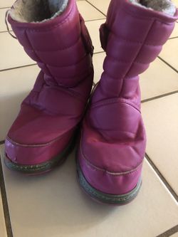Girls boots size 1