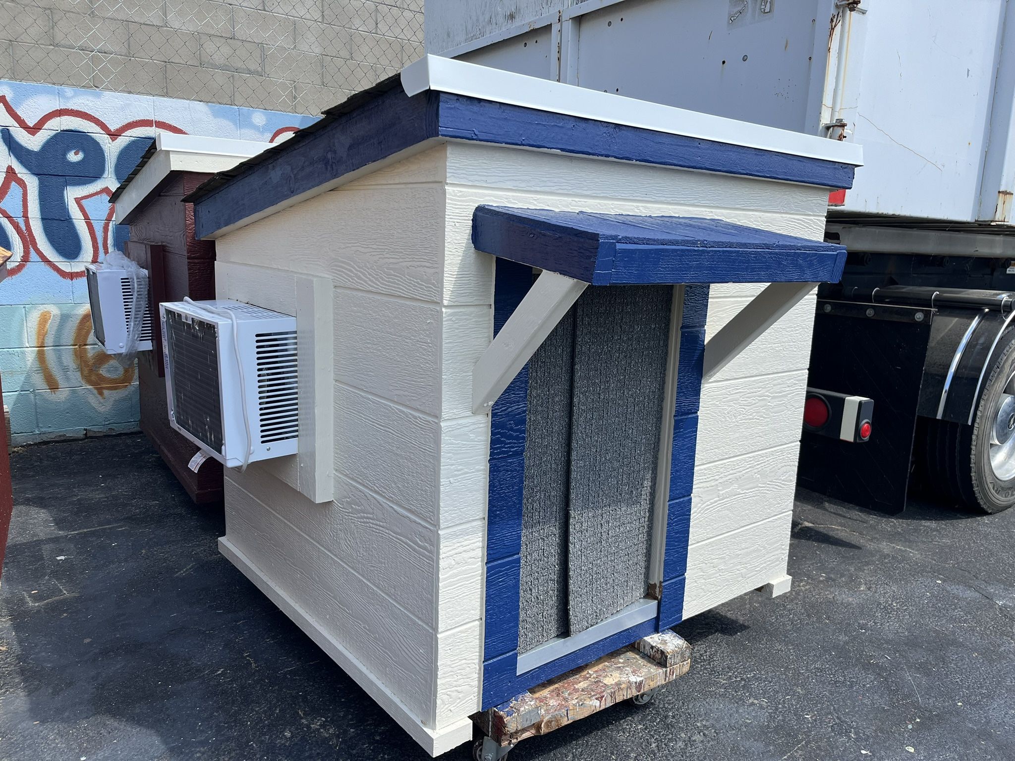 Pet Shelter, Dog House Start At ;