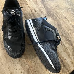 Tennis shoes MK  zide 9