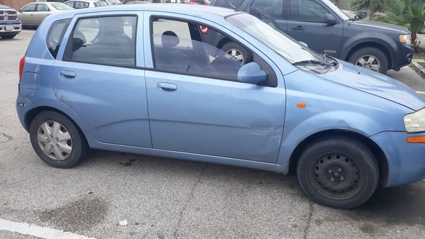 04 Chevy Aveo for Sale in Houston, TX - OfferUp