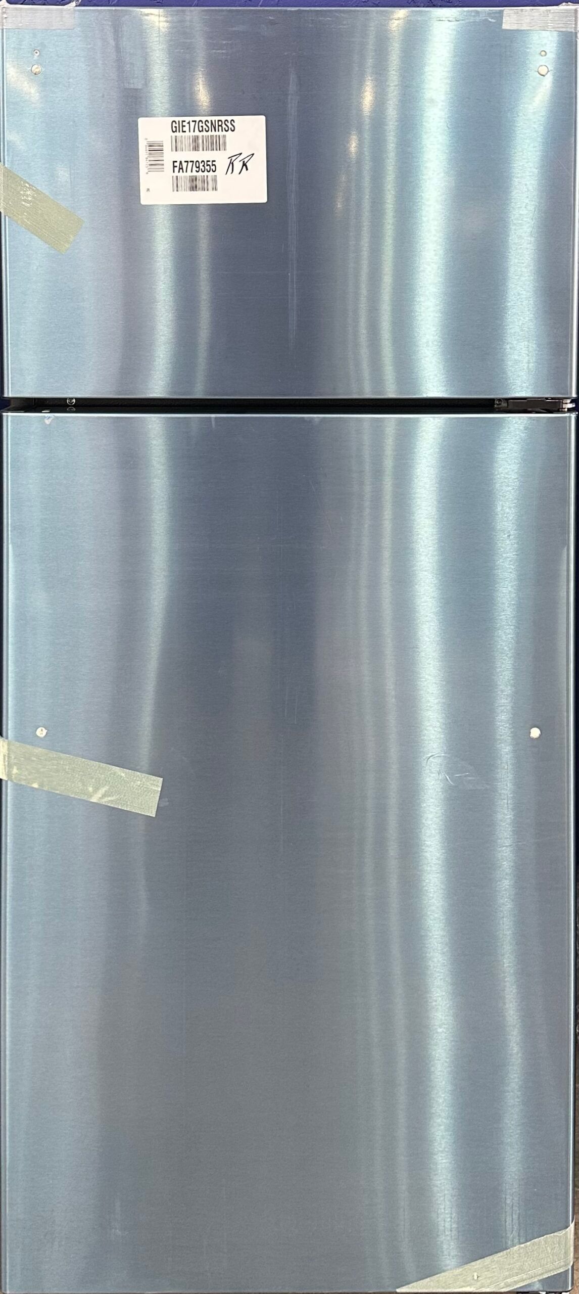 GE Refrigerator Top-Freezer GIE17GSNRSS 02380 .