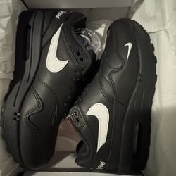 Nike/ supreme Air Max 87