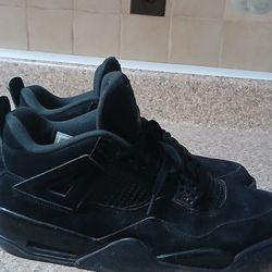 BEAT Jordan 4 Back Cats Size 13