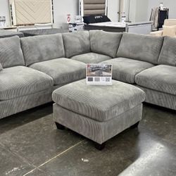 BRAND NEW 4PC SECTIONAL SOFA SET WITH OTTOMAN AND ACCENT PILLOWS INCLUDED $499