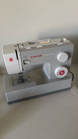 Singer Heavy Duty Sewing Machine