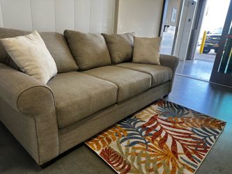 GREY SOFA W/ FREE DELIVERY