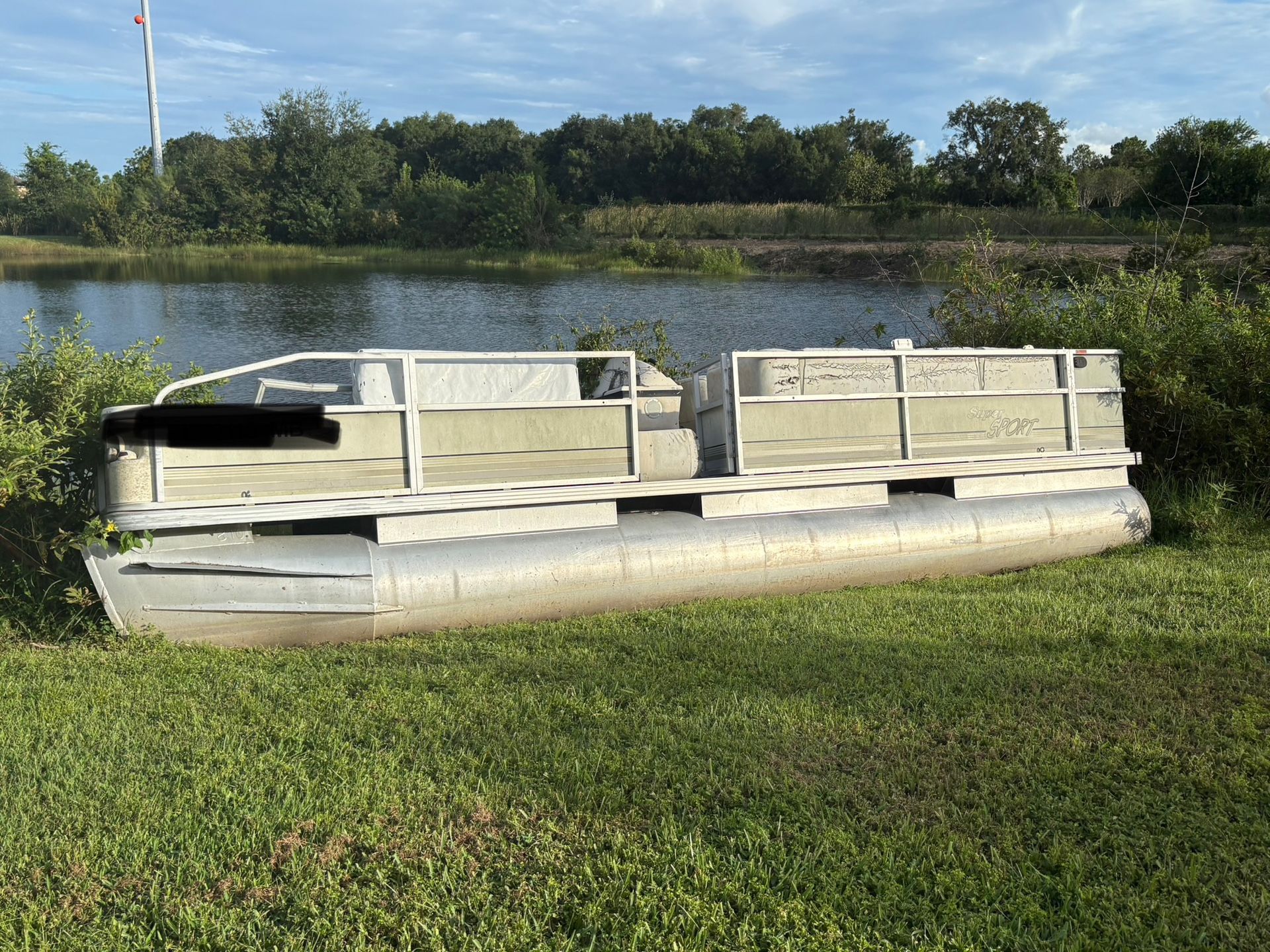 Pontoon