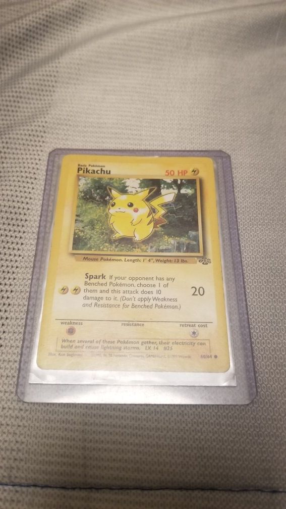 1999 POKEMON Card Pikachu Jungle 60/64