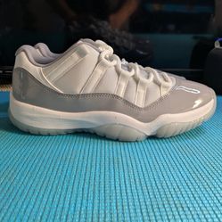 Jordan 11 Low Cement Grey Nike Air Men’s 8.5 Brand New Authentic DS 2022