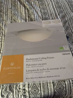 Flushmount Ceiling Fixture