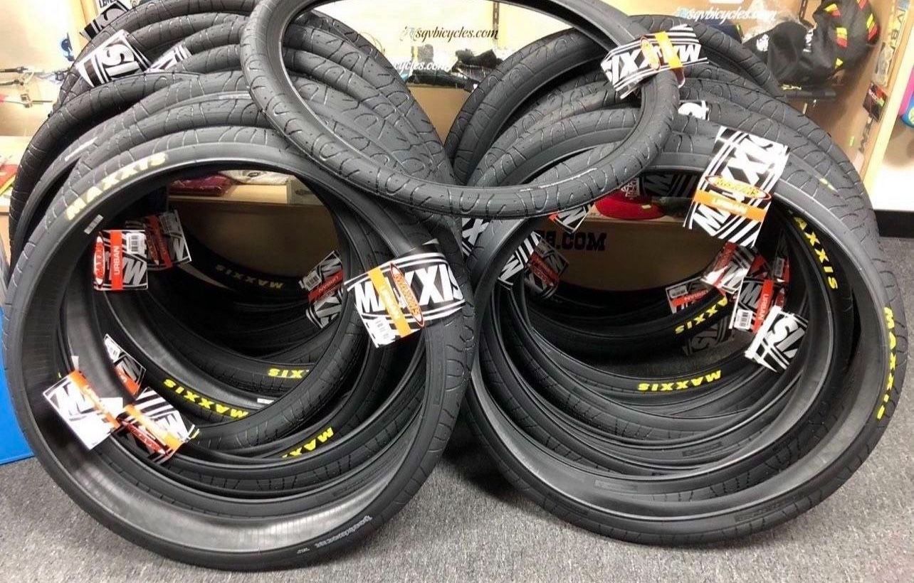 Maxxis Hookworm Tire 29X2.50