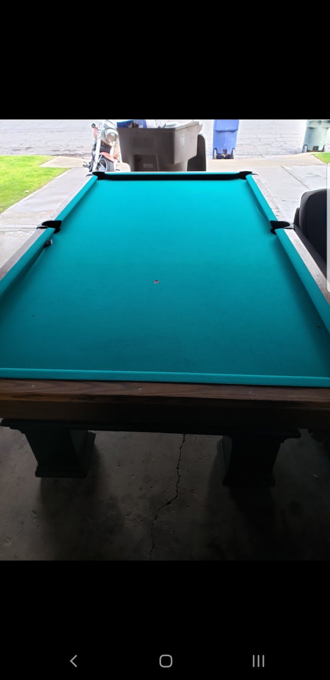 Pool table