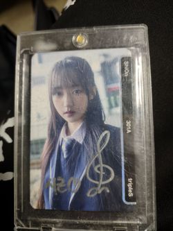 ShiOn Triples 301A Signed Photocard