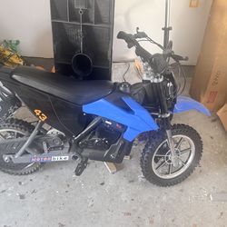 Electric kids motorcycle