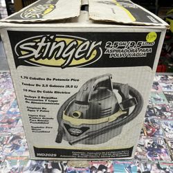 Stinger 2.5 Gallon Wet Dry Vacuum