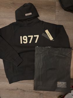 1977 iron essentials set