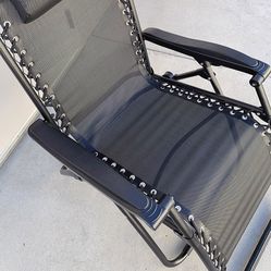 Brand New $40 Foldable Outdoor Patio Zero Gravity Recliner Lounge Chair, Adjustable Headrest, Textilene Mesh 