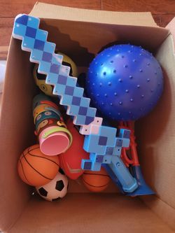 Small balls, sword, bath toys