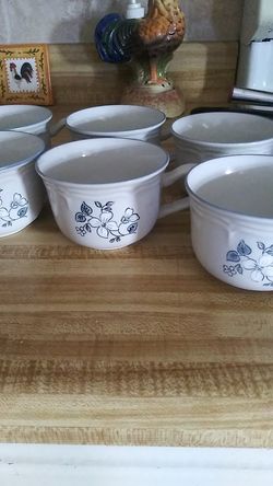 Six stoneware cups