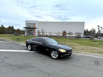 2011 BMW 7-Series