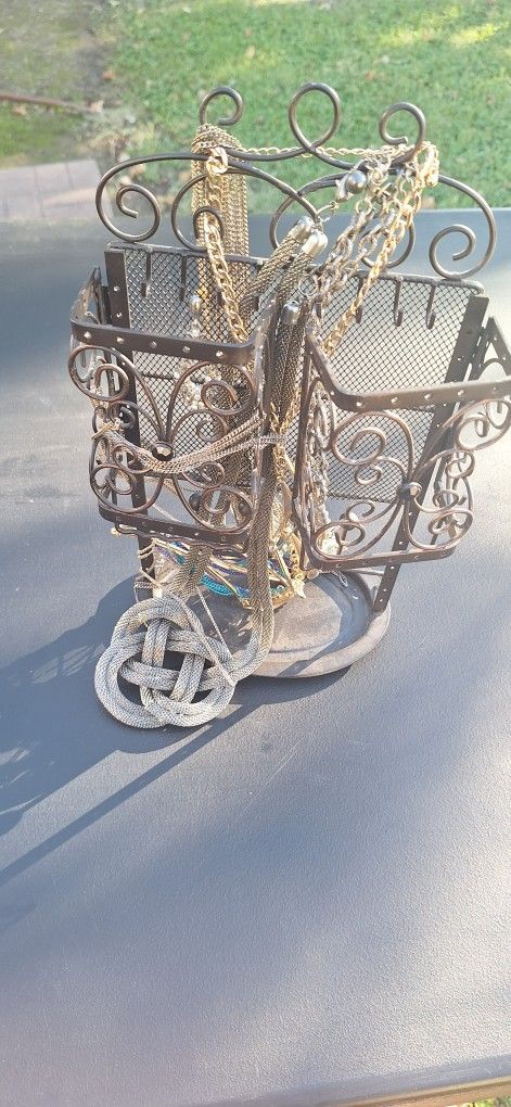 Jewelry Stand (Without Jewelry)