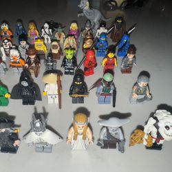 Assorted Lego Minifigures Star Wars, Lord of the Rings, Pirates of the Caribbean, Ninjago