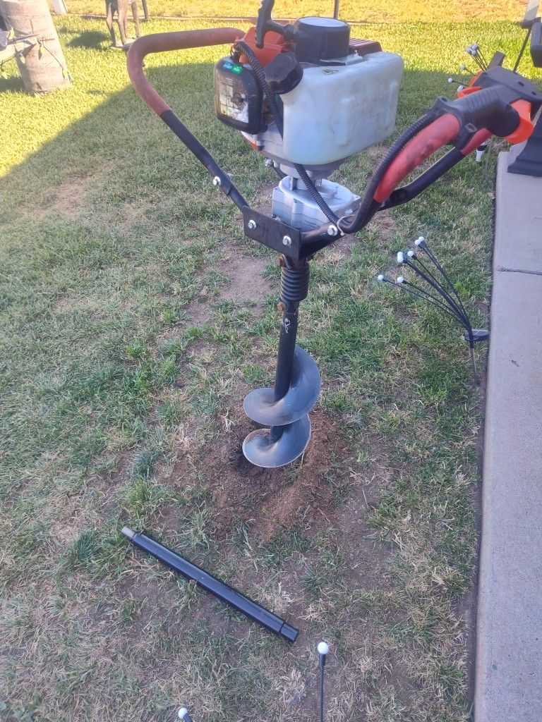 Máquina Para Hacer Hoyos En Buenas Condiciones