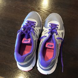 Women Nike Shoe