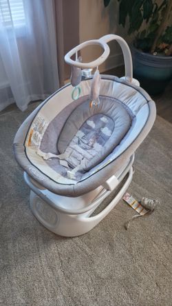 Graco Sense2Soothe Baby Swing / Rocker