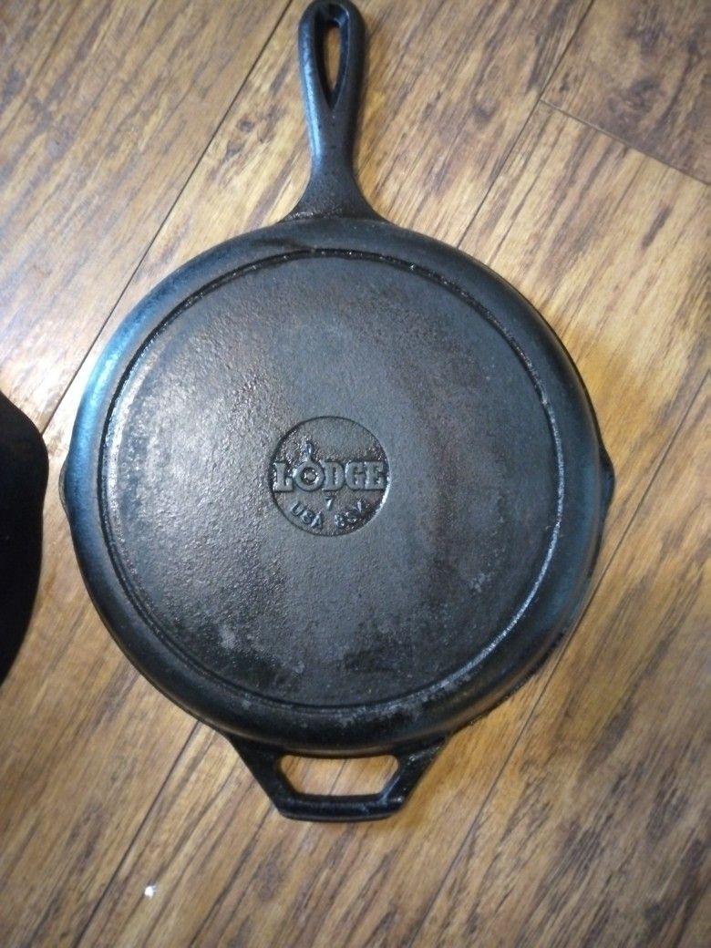 Lodge Cast Iron Skillet