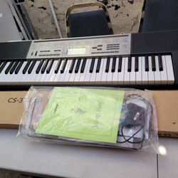 Casio LK-165 Keyboard With Stand 61 Keys