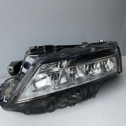  Nissan Rogue Left Driver Headlight Oem