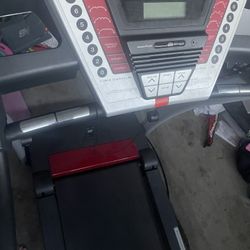 Treadmill On Sale 