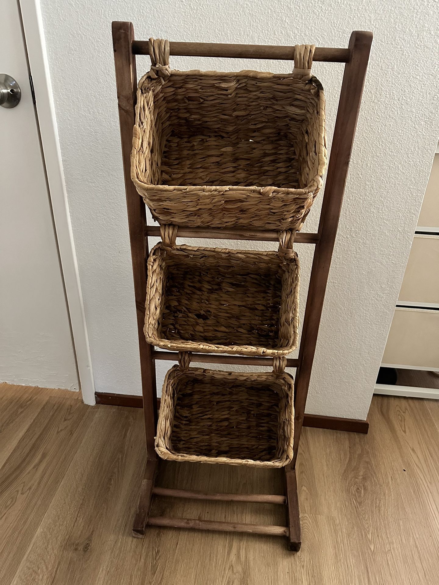Basket Rack