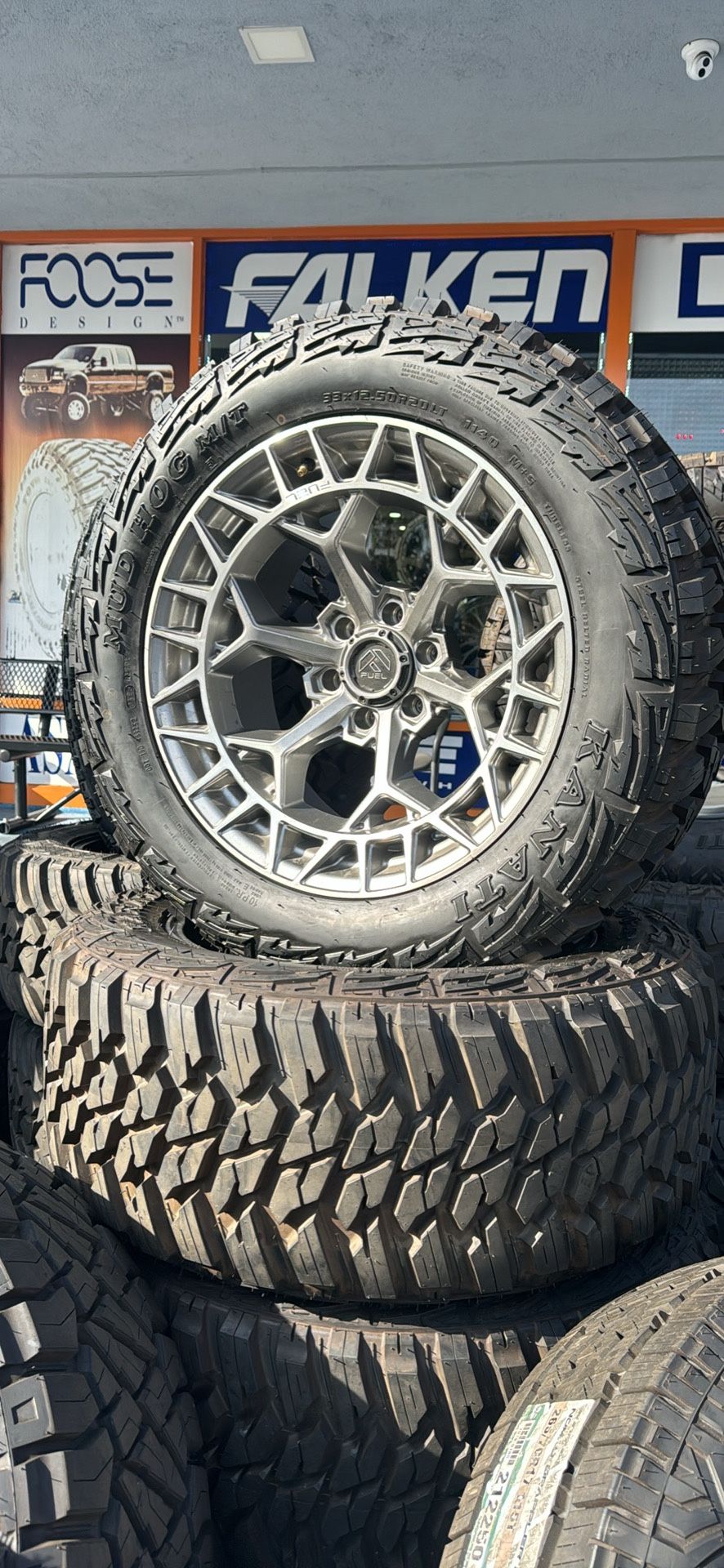 WHEELS FUEL 20x10 BRAND NEW FORD