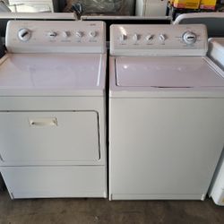 Kenmore 800 SERIES Top Load Washer And Gas Dryer Set