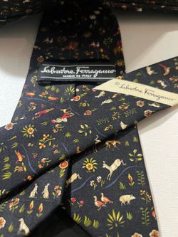 Authentic Salvatore Ferragamo tie