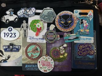 Official Authentic Disney Pins For Sale/Trade