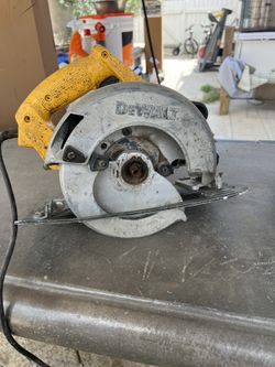 De Walt Saw