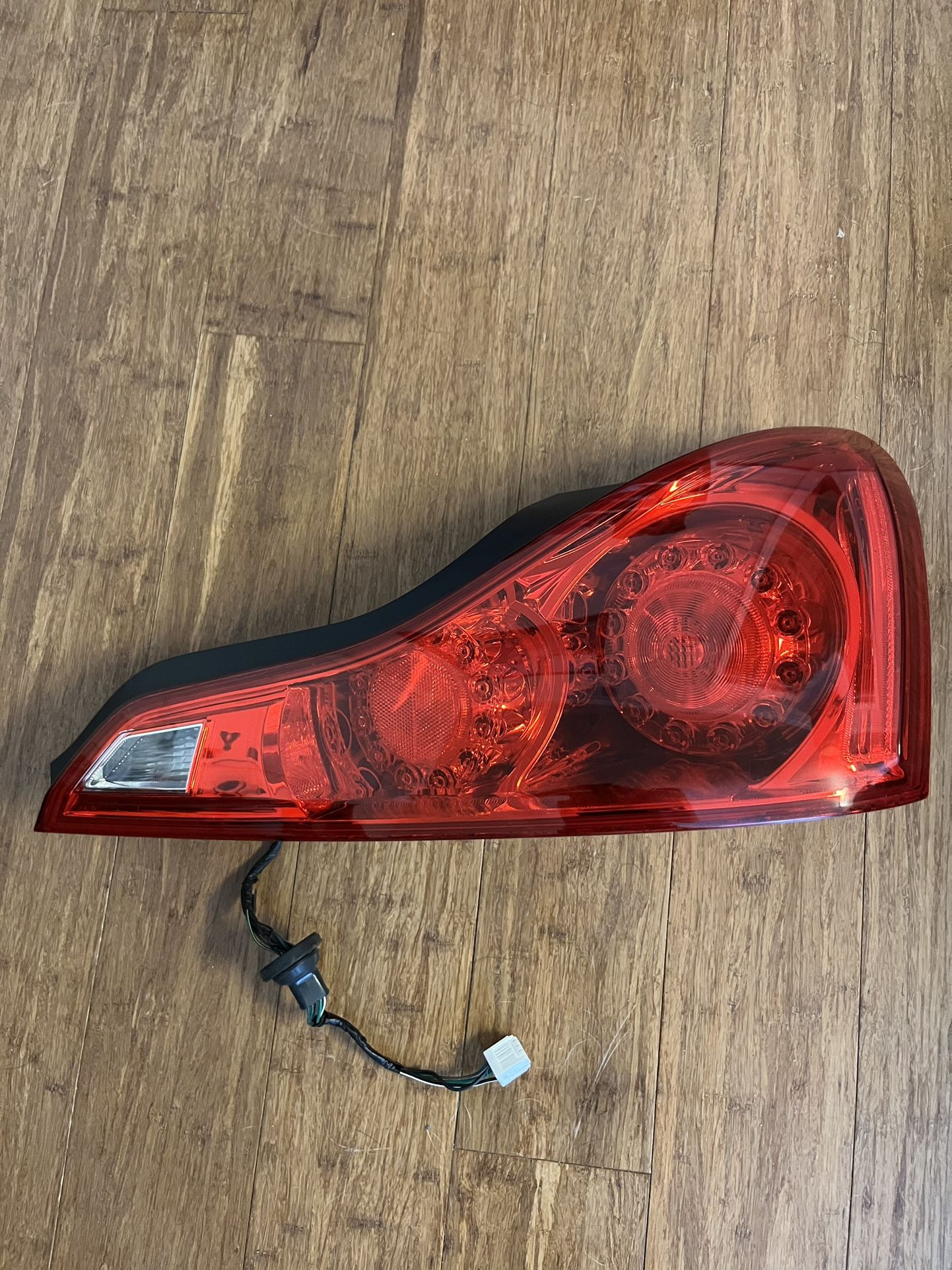 2008-2015 Infinity G37 Coupe Tail Lights