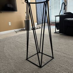 Black Modern Plant Stand 🪴 
