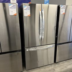 LG - Standard-Depth MAX 31.7 Cu. Ft. French Door Smart Refrigerator with Internal Water Dispenser - Stainless Steel
