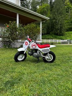 Honda Z50R Mario Kart Version